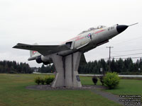 USAF 57-398 - McDonnell F-101B-95-MC Voodoo � Royal Canadian Air Force 101051 en 1970/71. Expos� � Thetford-Mines, Qu�bec, Canada avec le num�ro de s�rie RCAF 101051.